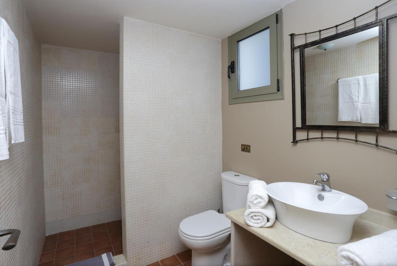 Mourtzanakis Residence - Traditional Eco Hotel In Akhládha Dış mekan fotoğraf