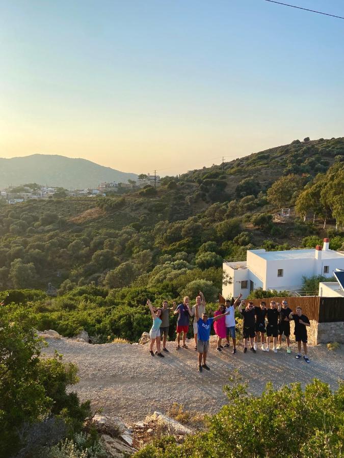 Mourtzanakis Residence - Traditional Eco Hotel In Akhládha Dış mekan fotoğraf