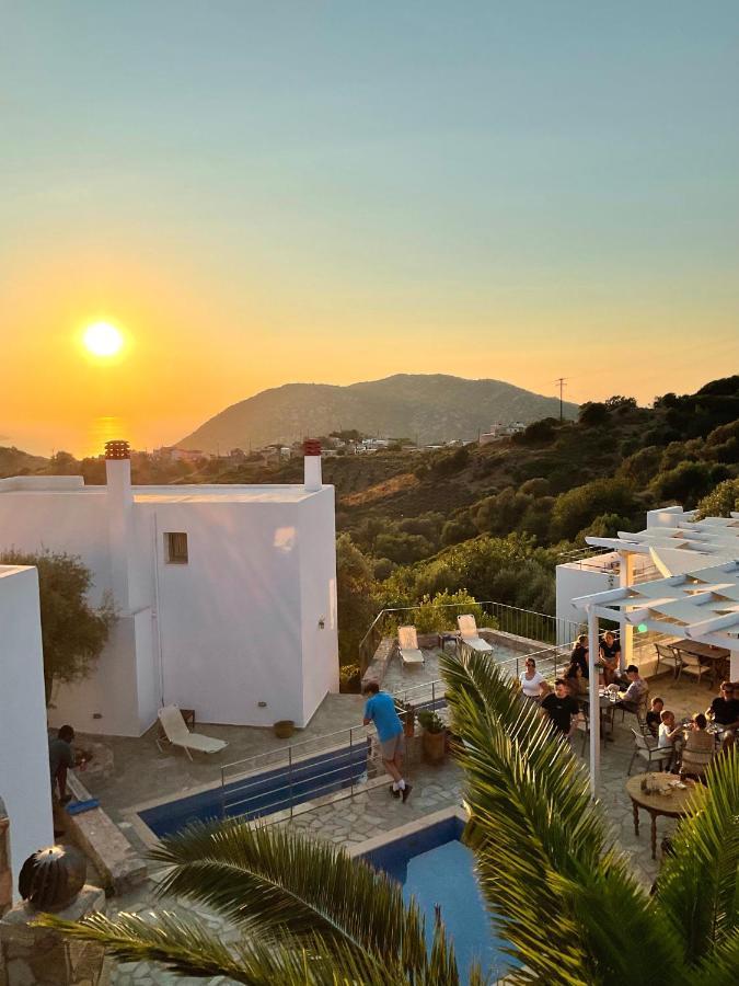 Mourtzanakis Residence - Traditional Eco Hotel In Akhládha Dış mekan fotoğraf